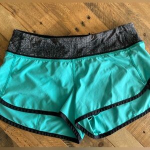 Athletic Lululemon Shorts (Size 4)